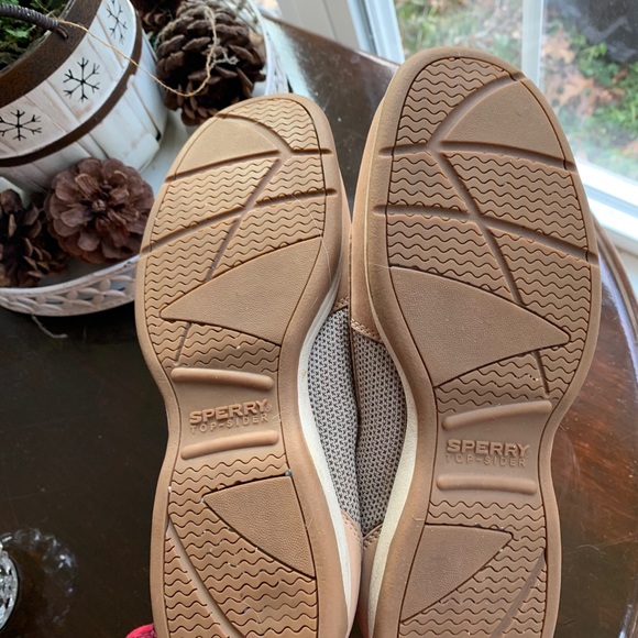 NEW Sperry boat shoes - Picture 3 of 5